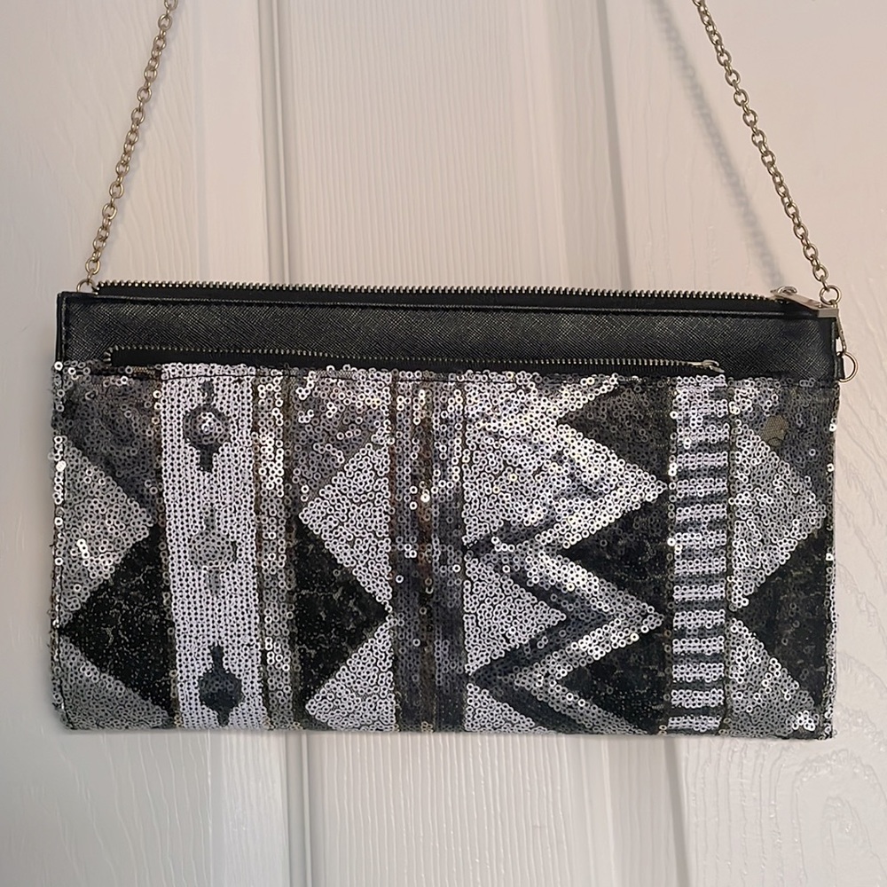 Sequin clutch - holiday season
